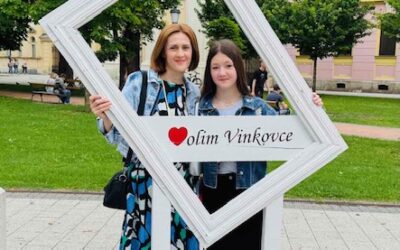 Magdalena Kirić predstavljala svoju školu na Državnoj smotri LiDraNo 2025. u Vinkovcima