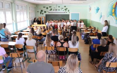 Prvi dan škole i dolazak prvašića